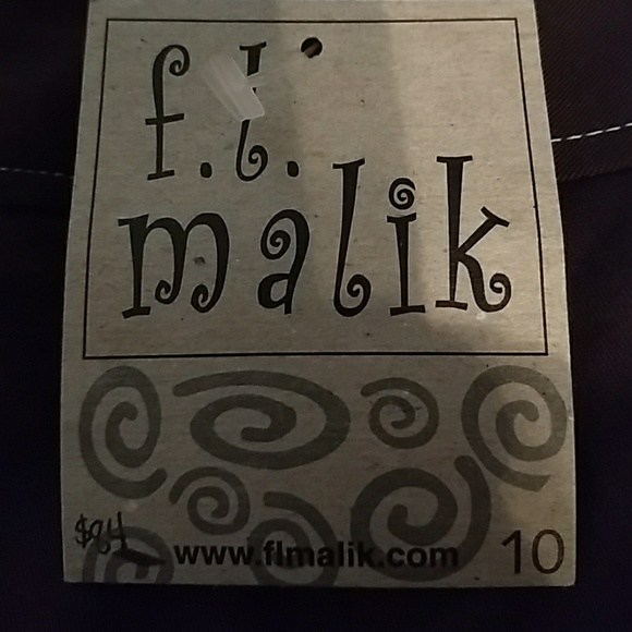 Capris - Picture 3 of 3